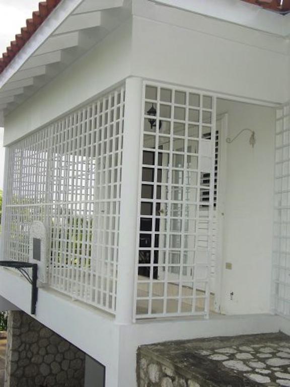 Hill Top Kingston Jamaica Quarto foto