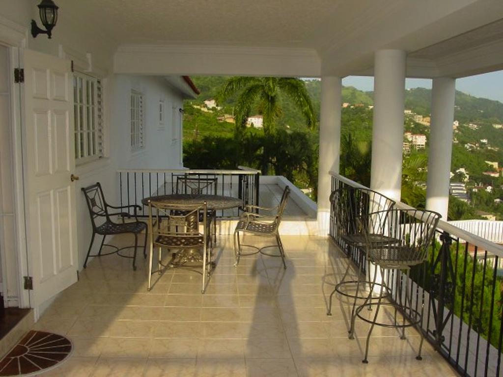 Hill Top Kingston Jamaica Quarto foto